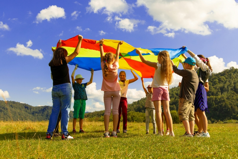 Attivit� estive 2026: contributi alle famiglie per la partecipazione di bambini e ragazzi da 6 a 14 anni 