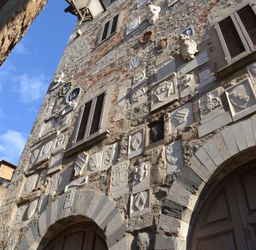 Parcheggi al mare - Orari ufficio turistico e Musei della Rocca e Guarnieri