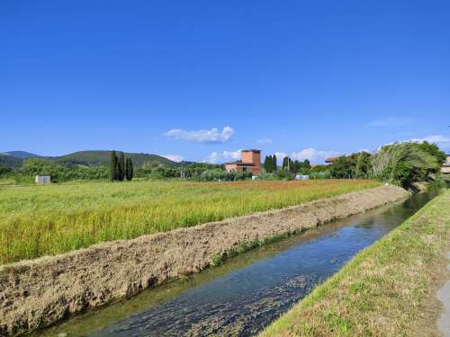 Accordo tra i Comuni di Campiglia e San Vincenzo e la Provincia di Livorno per realizzare una ciclopista lungo la Fossa Calda